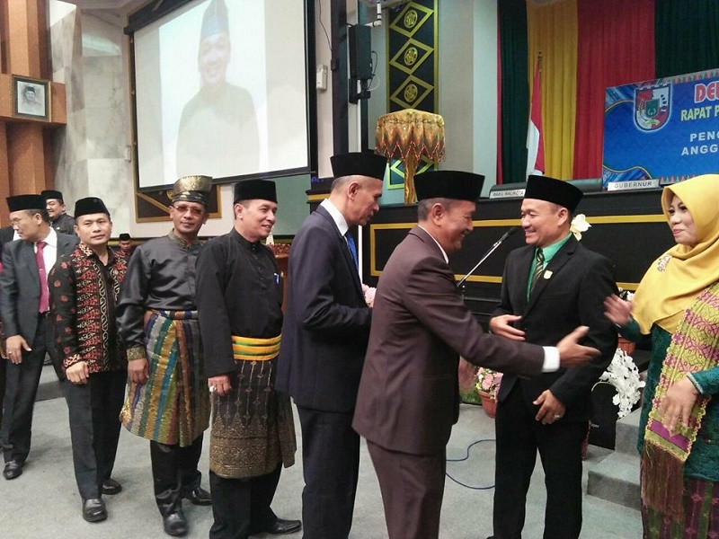 Gantikan Said Usman, Zulkarnain Resmi Duduki Kursi Anggota DPRD Pekanbaru