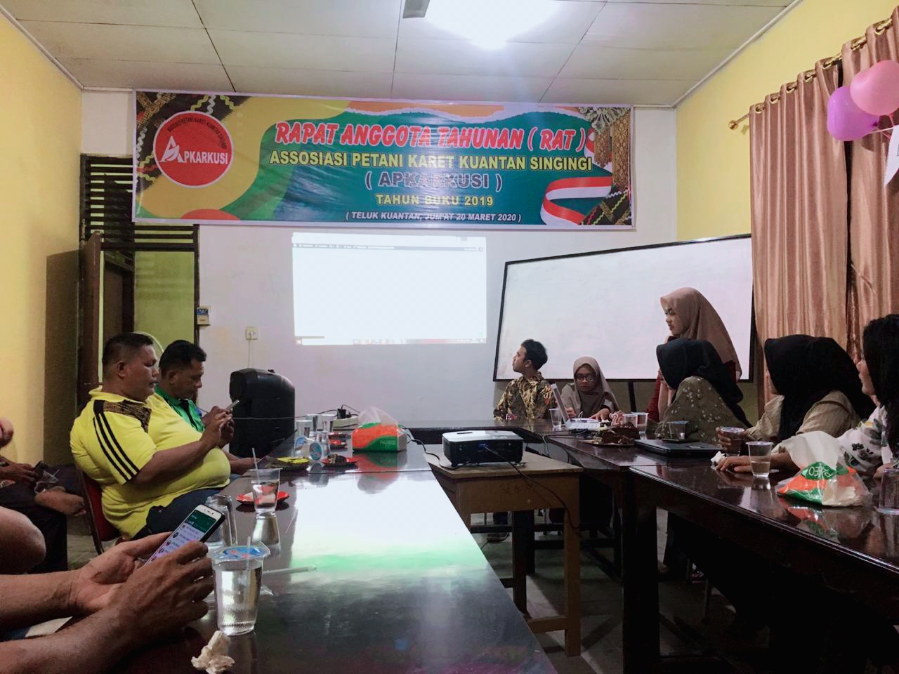 Tim Kukerta UNRI Inisisasi Pembuatan Website APKARKUSI