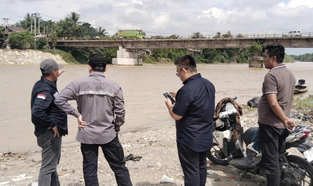 Pemprov Riau Perkuat Pilar Jembatan Sei Rokan 2026, Antisipasi Banjir Tahunan