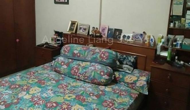 Foto Ini Tampak Tidak Ada yang Aneh, Lihat Lebih Jeli