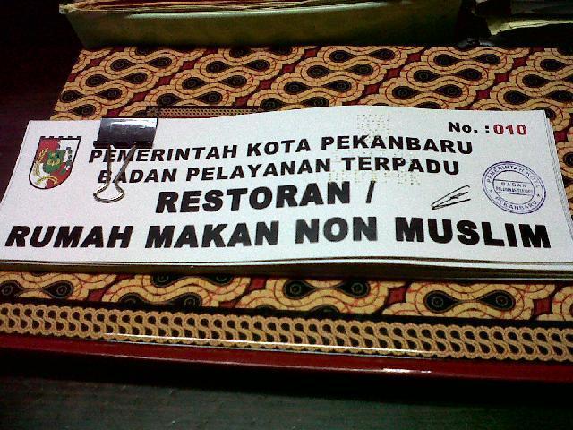Hari Keempat Ramadhan, 135 Rumah Makan Urus Izin Spanduk Non Muslim di Pekanbaru