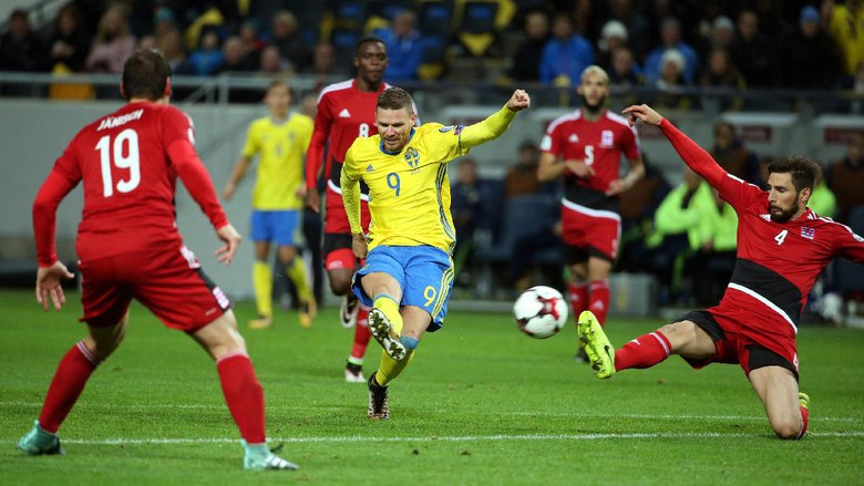 Swedia Gunduli Luksemburg 8-0