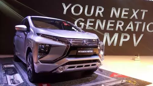 Lampu Depan Mitsubishi Xpander Lagi Tren