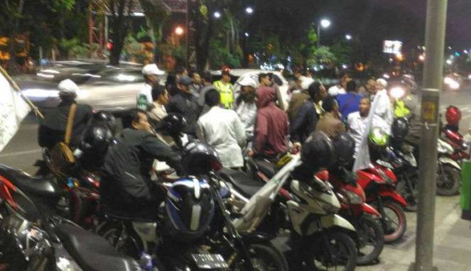 Protes Penahanan Alfian Tanjung, FPI: Komunis Makin Nyata