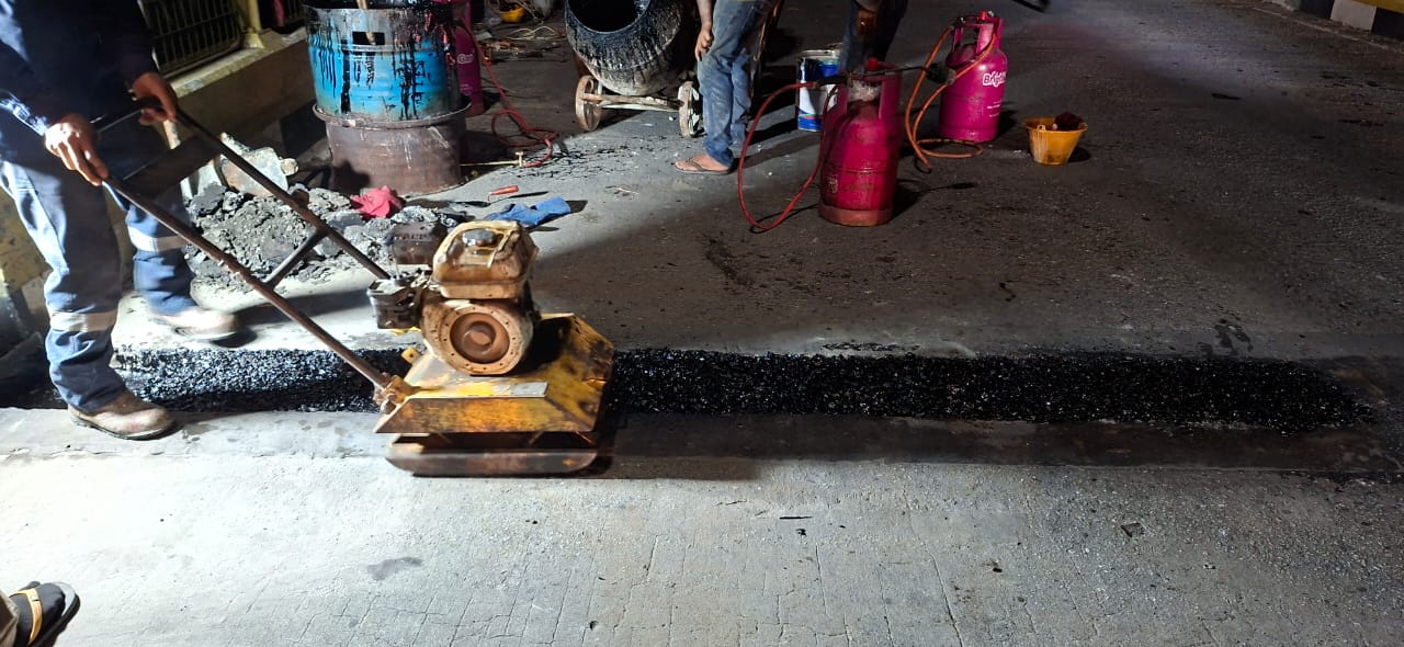 Respon Cepat Keluhan Masyarakat, Sambungan Jembatan Siak I Diperbaiki