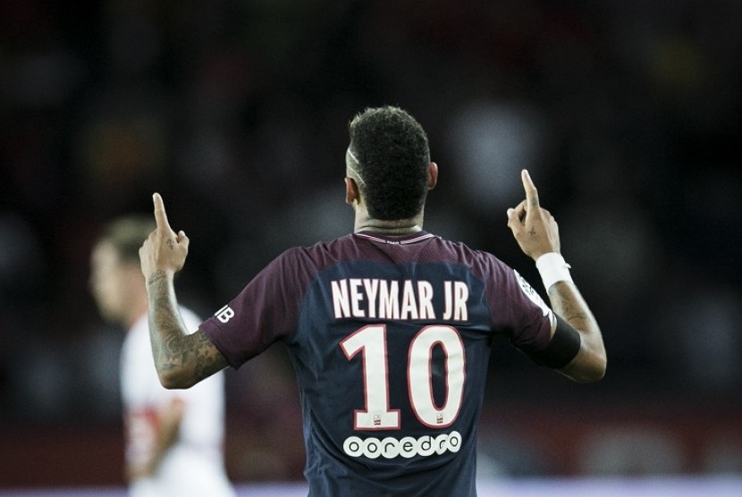 Neymar Dua Gol, 10 Pemain PSG Permalukan Toulouse