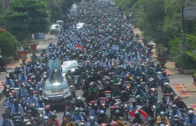 Bikin Merinding! Video Demo Buruh di Lampung, Ribuan Massa Konvoi Tak Ada Putusnya