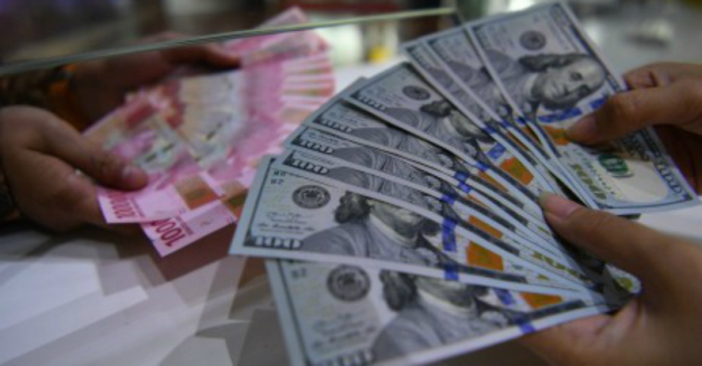 Nyungsep Lagi, Rupiah Menuju Rp 15.000