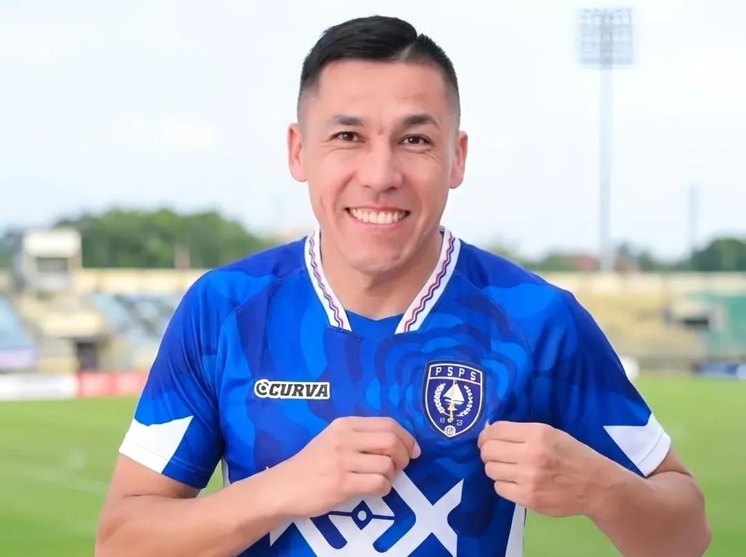 PSPS Pekanbaru Bidik Murod Tuychibaev, Sang Pilar Uzbekistan untuk Perkokoh Pertahanan
