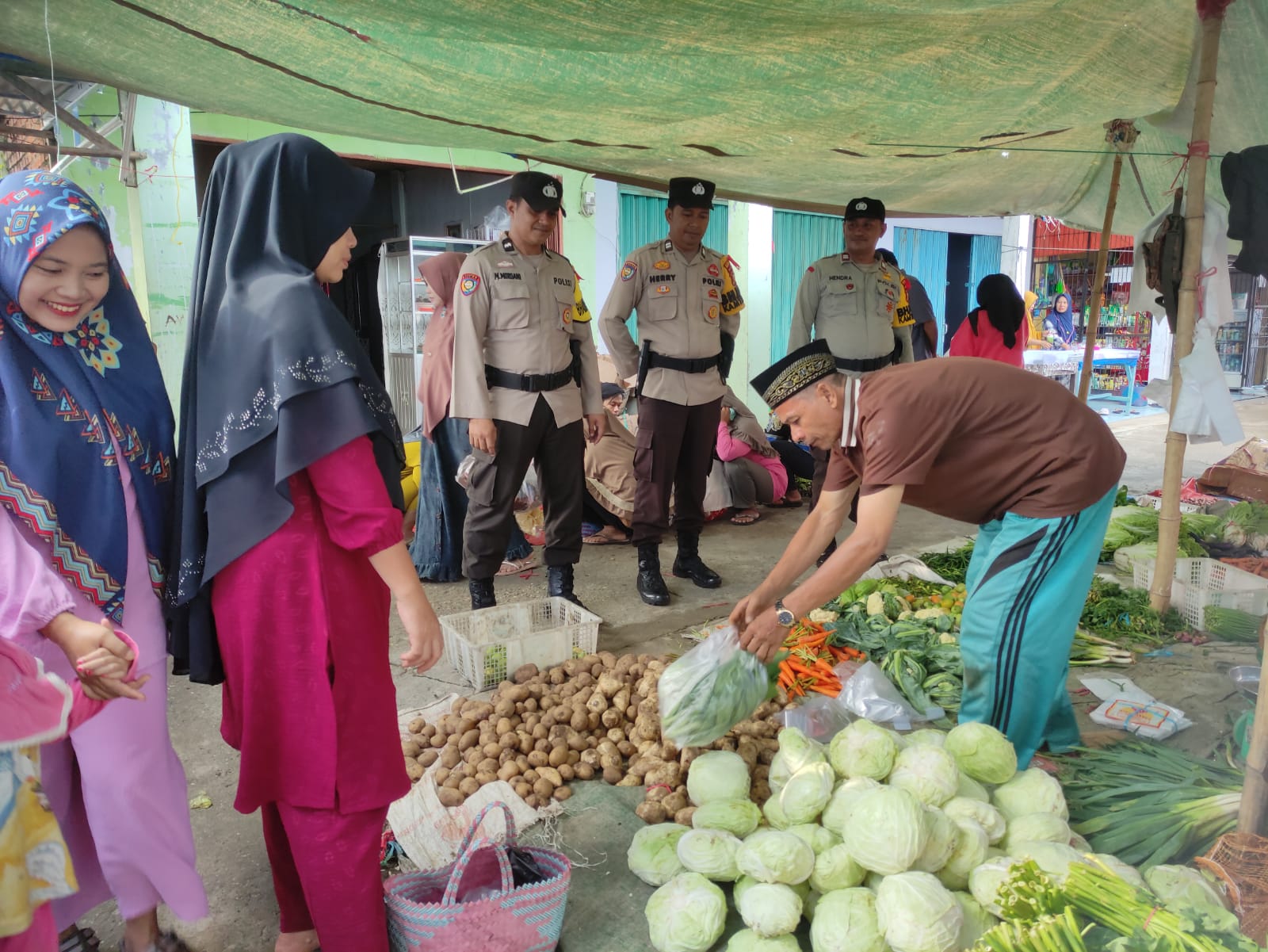 Polsek Kempas Ajak Warga Hadir di TPS 14 Februari 2024