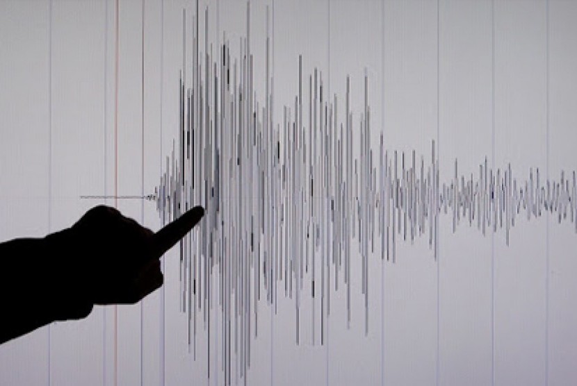 Gempa Magnitudo 7,5 Guncang Larantuka NTT, BMKG Keluarkan Peringatan Tsunami