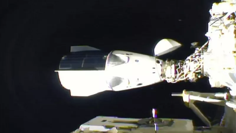 Saat Tiba di Stasiun Luar Angkasa, Kru Kapsul SpaceX Merasa Seperti Bermimpi