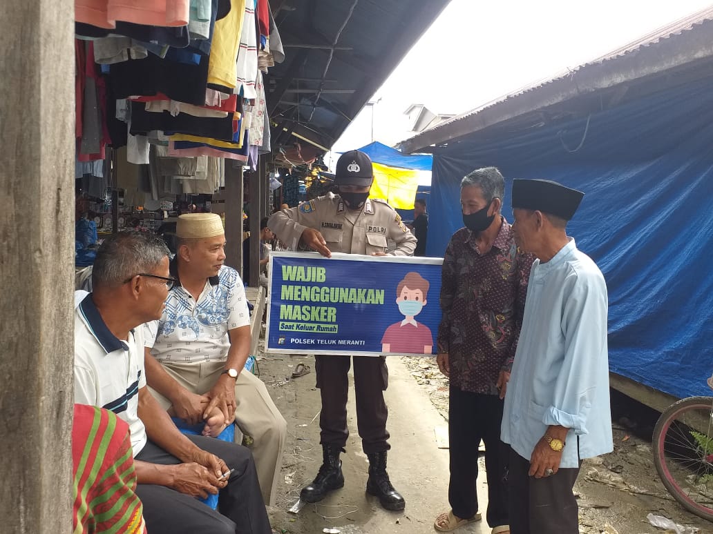Polsek Teluk Meranti Lakukan Upaya Pencegahan Covid-19
