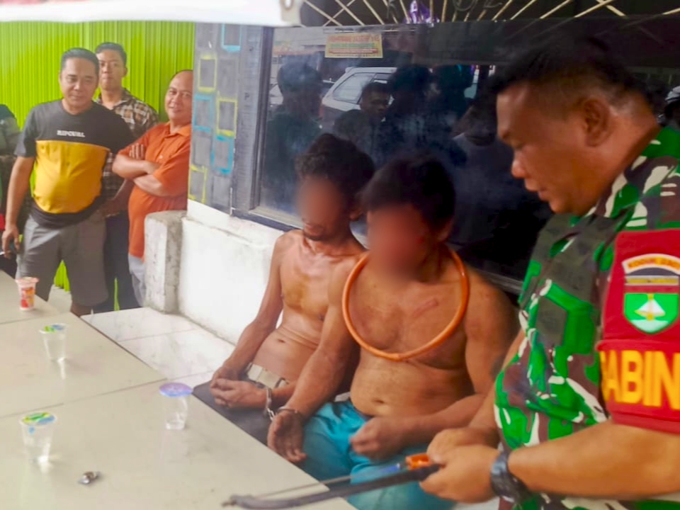 Diduga Curi Kabel PLN, Dua Pria di Pekanbaru Babak Belur sebelum Diamankan Polisi