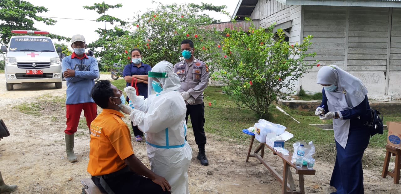 Warga Positif Covid-19, Anggota Polsubsektor Pelalawan Lakukan 3T 