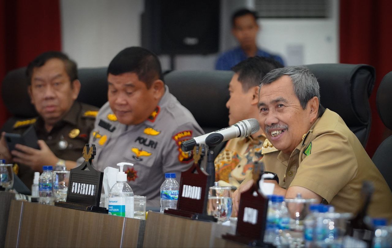 Izin JP Pub & KTV Tak Bisa Dicabut, Gubri: NIB Itu Urusan Pusat