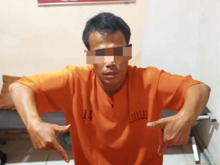 Satresnarkoba Polres Kampar Tangkap Pria Simpan 8 Paket Sabu di Belakang Pintu Kamar