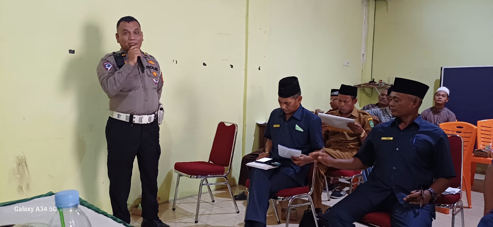 Kapolsek Mandau Ajak Warga Desa Balai Makam Jaga Kondusifitas Pilkada 2024