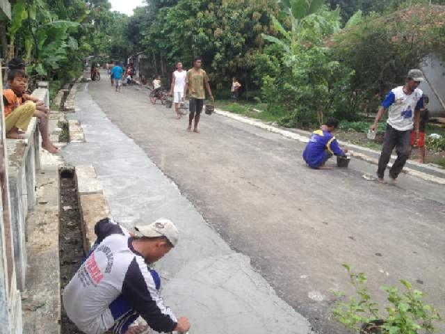 Realisasi Pembangunan Fisik Desa di Inhil Mencapai 60 Persen