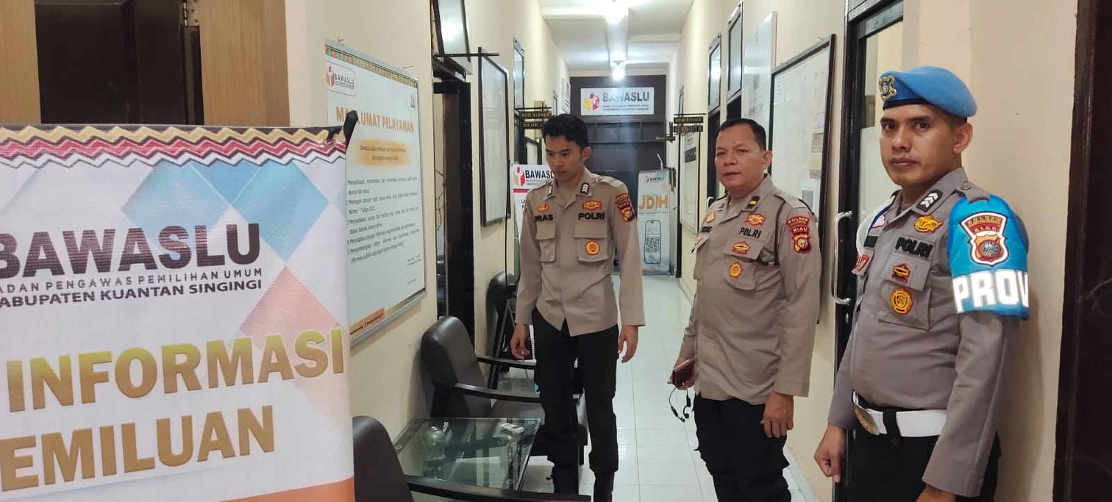 Polres Kuansing Gelar Pengecekan Preventif Pengamanan Kantor Bawaslu Jelang Pilkada 2024