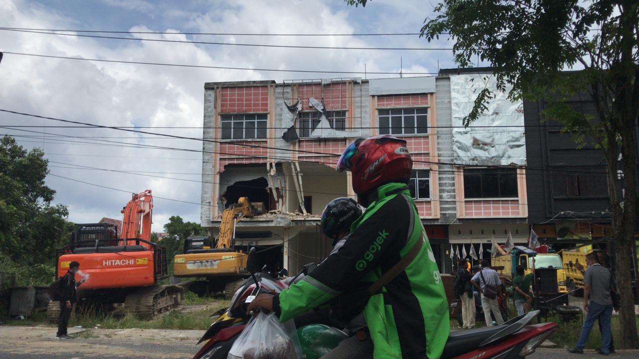 Tujuh Ruko di Jalan Parit Indah Pekanbaru Dieksekusi 