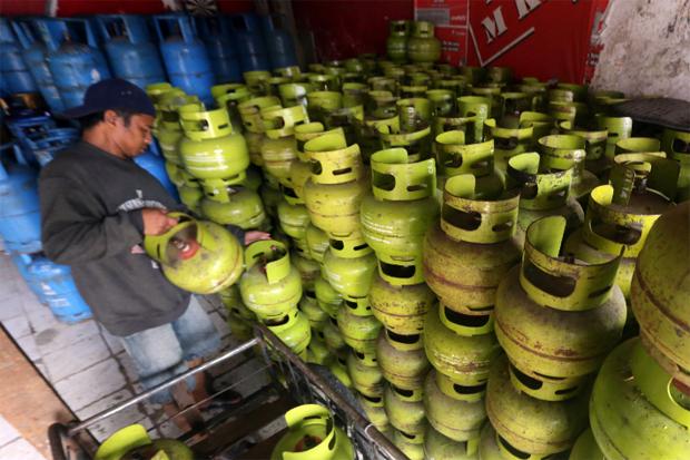 Warga Dumai Keluhkan Kelangkaan LPG 3 Kg