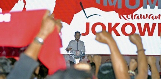 Minta Relawan Siap Berkelahi, Jokowi Langgar Sumpah Presiden
