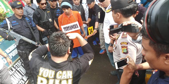 Polisi masih periksa kekasih pembunuh pensiunan TNI AL