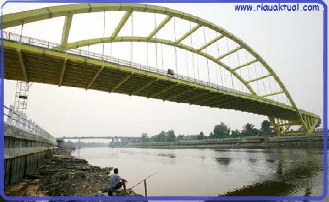 Pelaksanaan Petang Megang, Pengendara Dilarang Stop di Atas Jembatan Siak III