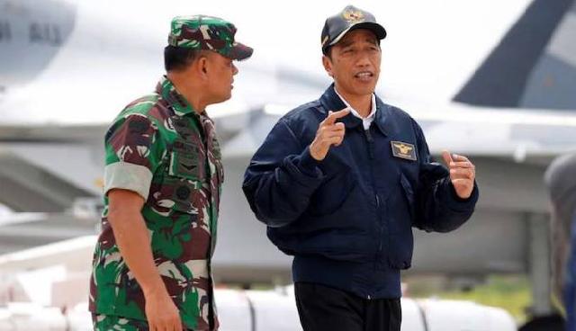 Jokowi Datangi Markas Kostrad Cilodong Pagi Ini