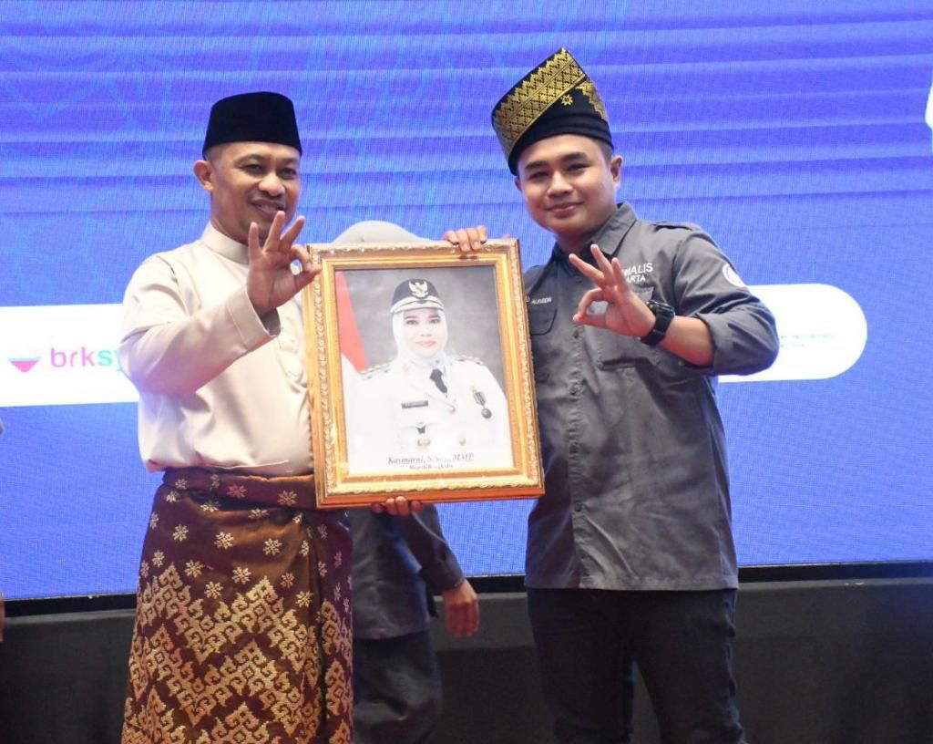 Bupati Bengkalis Lantik Pengurus IKMKB dan IPEMALIS Jakarta