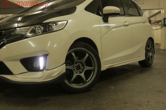 Ingat, Ada Batas Aman Diameter saat Ganti Pelek Mobil!