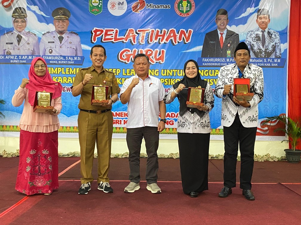 PT Aneka Intipersada Latih 400 Guru se-Kecamatan Tualang Pendidikan Berbasis Karakter