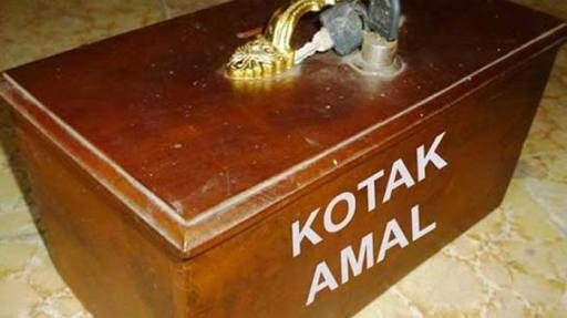 Astaghfirullah.. Pergi ke Masjid Bukannya Berinfaq, Pria Tua Ini Malah Curi Kotak Amal