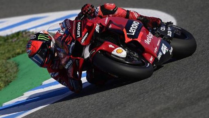 MotoGP Spanyol: Bagnaia Rebut Pole, Quartararo Kedua