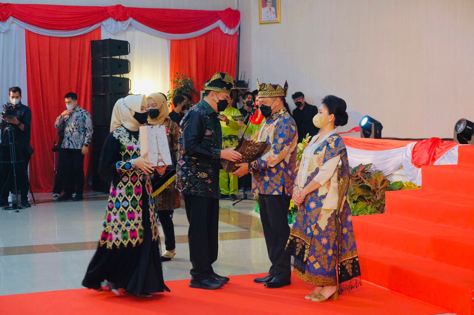 Irjen Mohammad Iqbal Sampaikan Terimakasih Atas Keteladanan dan Cinta Yang Diberikan Irjen Agung Untuk Riau