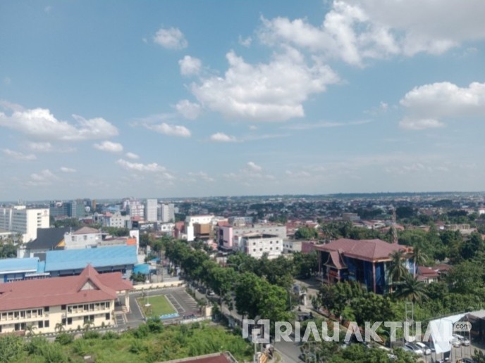 Sebelum Berakhir Pekan, Cek Dulu Prakiraan Cuaca Disini