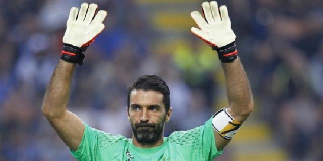 Melihat Casillas, Buffon Merasa Kariernya Sendiri Hampir Habis