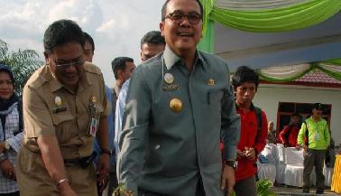 Rusli Zaenal tidak hadir Sebagai Saksi dalam persidangan Korupsi  PON Riau
