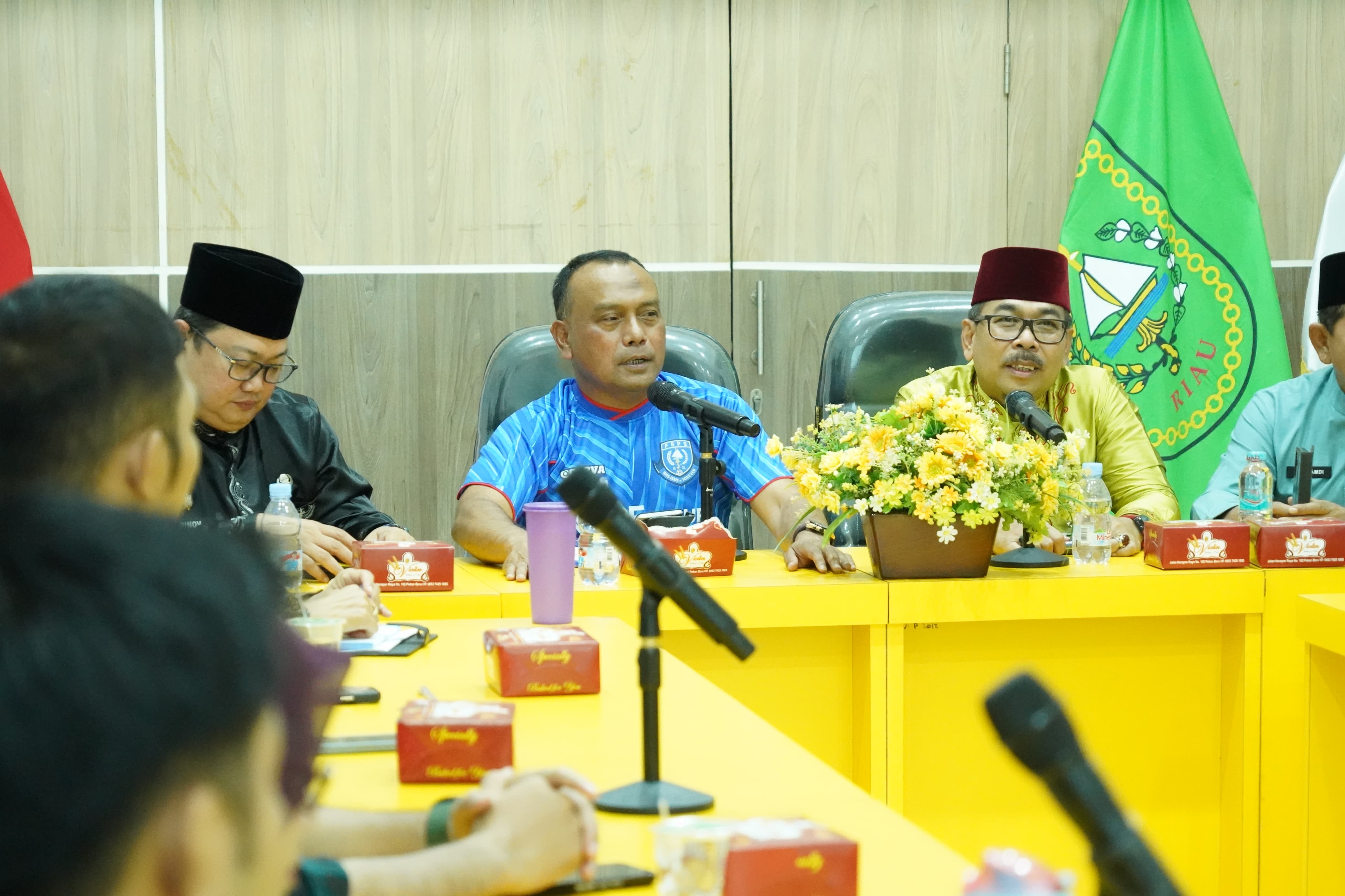 Semarak Sumpah Pemuda 2025, Dispora Riau Gelar Upacara Puncak di SMA Olahraga Pekanbaru