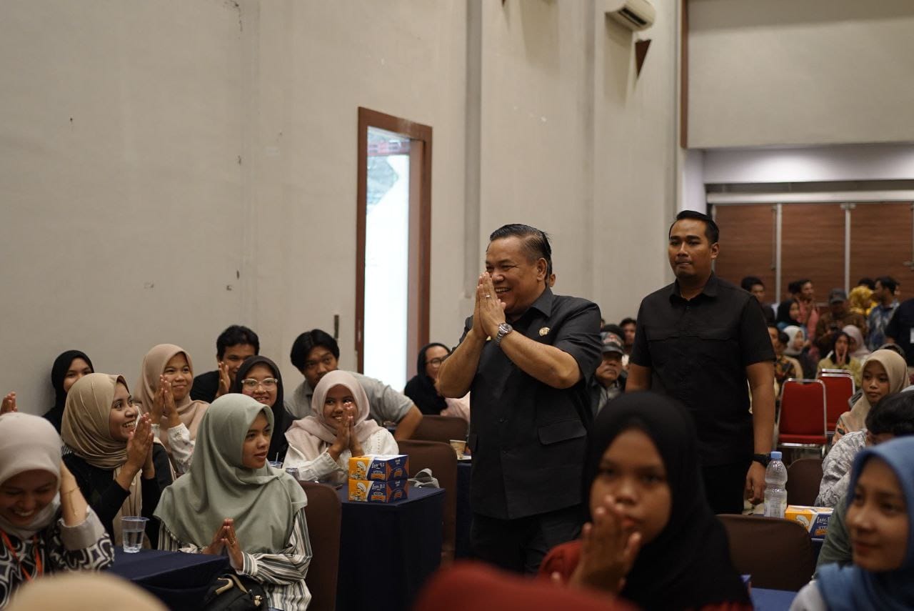 Seminar Pembangunan bersama Mahasiswa,  Ini Pesan Sekdaprov Riau SF Hariyanto