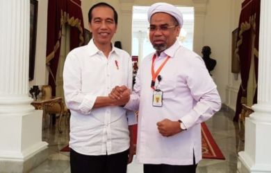 “Ngabalin Bukan Bagian dari PA 212, Ocehannya Tak Patut Didukung”