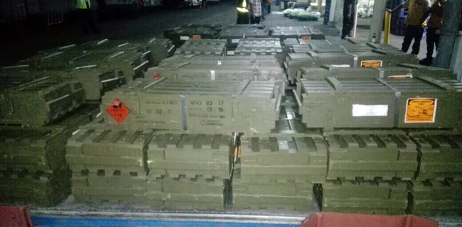 TNI Amankan Senjata Impor Milik Polri di Bandara Soekarno-Hatta