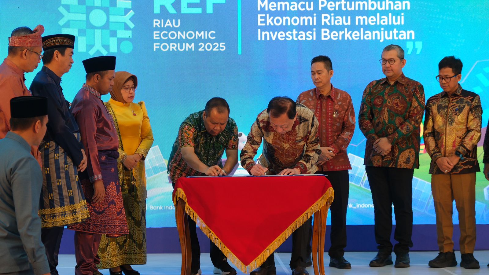 Riau Economic Forum Dorong Investasi Hijau dan Digital Senilai 2,8 Miliar Dolar AS