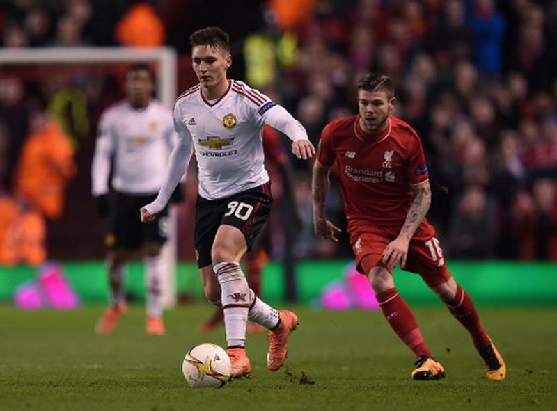 Inter Milan Buru Mantan Pemain Man United dan Real Madrid