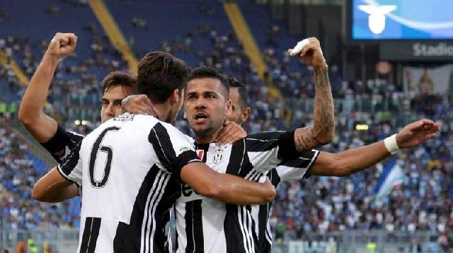Tinggalkan Juventus, Dani Alves Dikabarkan Sepakat Gabung Man City