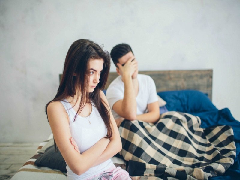 6 Kebiasaan yang Tidak Disukai Wanita ketika Bercinta