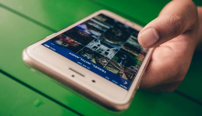 Kominfo Berencana Wajibkan Akun Medsos Satu Identitas