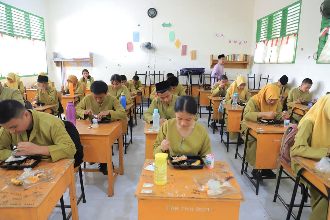 Makan Bergizi Gratis di Pekanbaru Masih Sasar 5.000 Anak