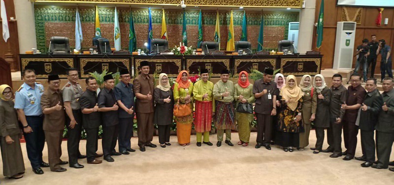 SAH ! DPRD Riau Umumkan Calon Gubernur dan Wakil Gubernur Riau Terpilih